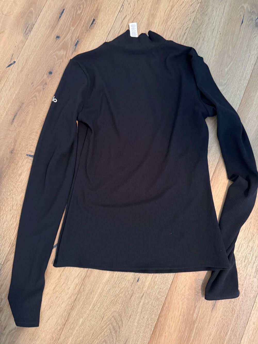New Alo Ribbed Long-Sleeve Mock Neck Top - Black Size M - Picture 2 of 7